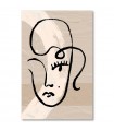 Rostro femenino con fondo neutro en tonos beige