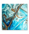 Lienzo azul con vetas doradas y diseño abstracto fluido