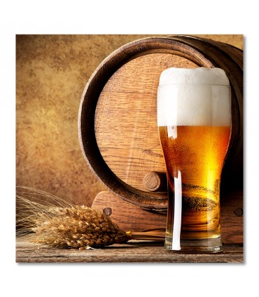 Cuadro cerveza rubia frente a barril campestre