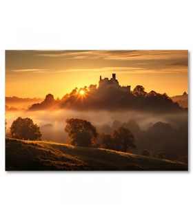 Cuadro castillo dorado con sol al amanecer