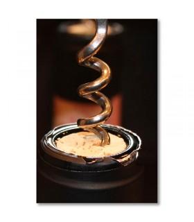 Cuadro sacacorchos en accion