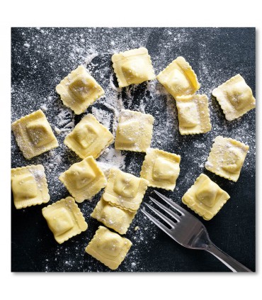 Cuadro ravioli y harina