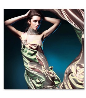 Cuadro moda seda verde para boutique y salon